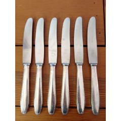 Lot de 6 couteaux de table dentelés inoxydables